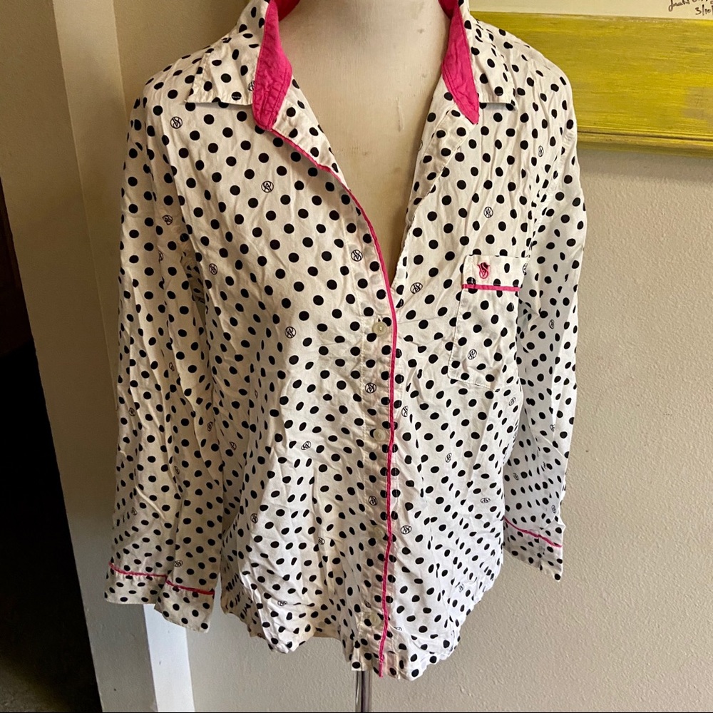 Victoria’s Secret VS pajama top white black sz med